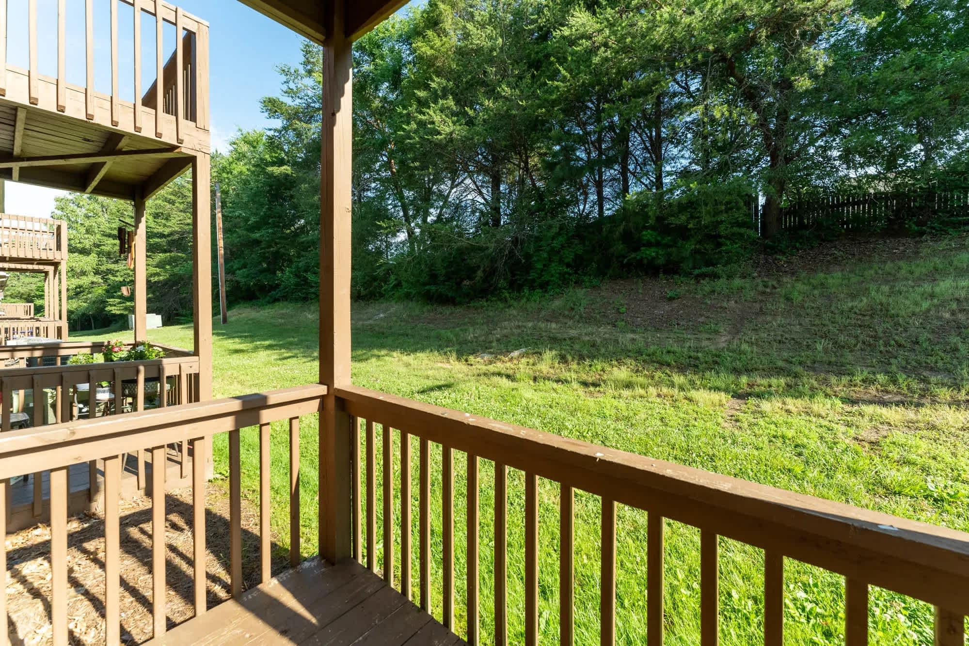 Foxcreek Apartments – photo 2
