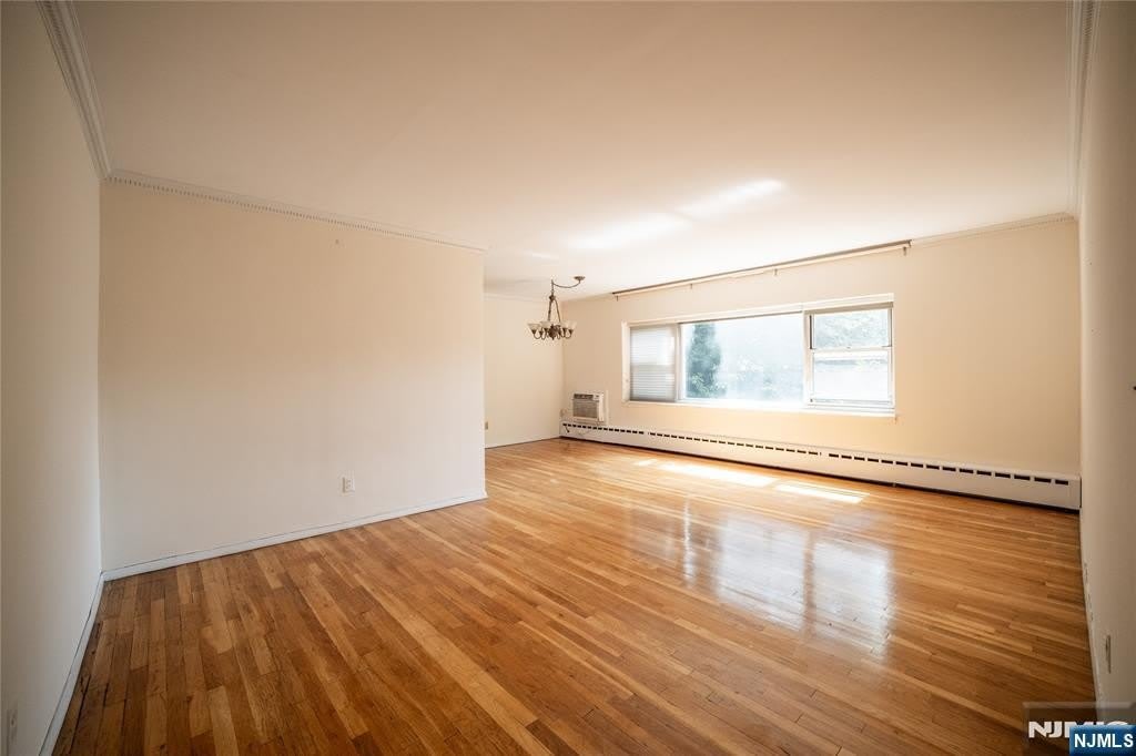 1575 Center Avenue – photo 2