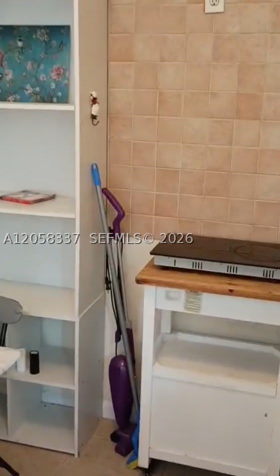 1145 NE 110th St – photo 3