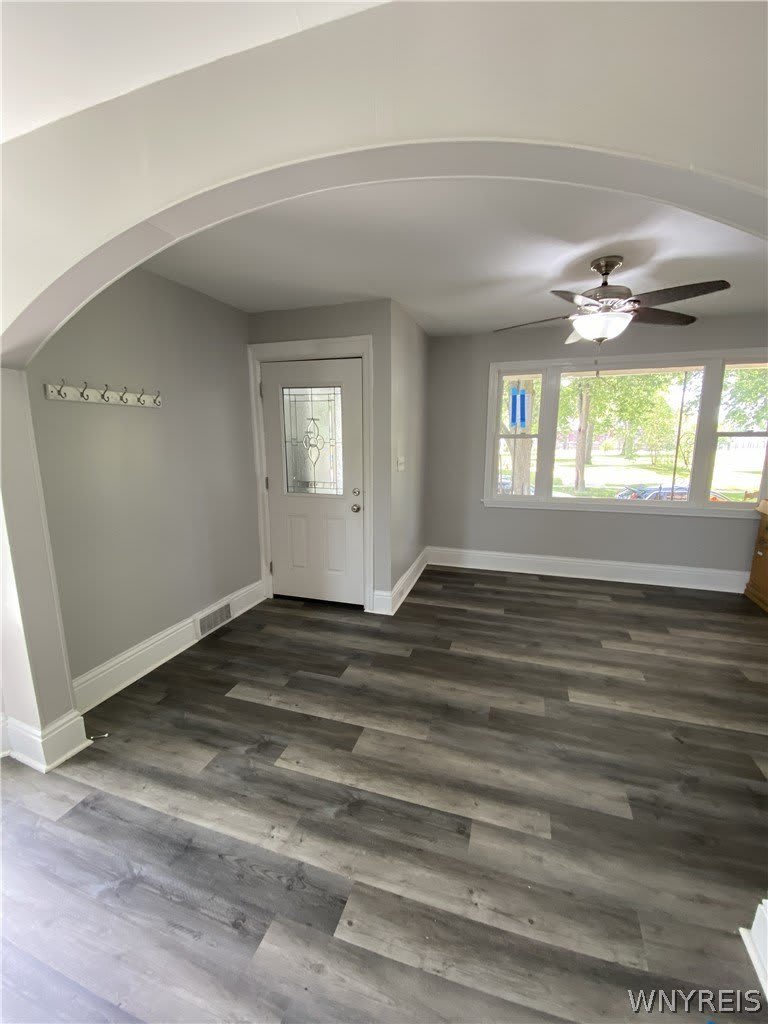 811 Columbus Parkway – photo 3