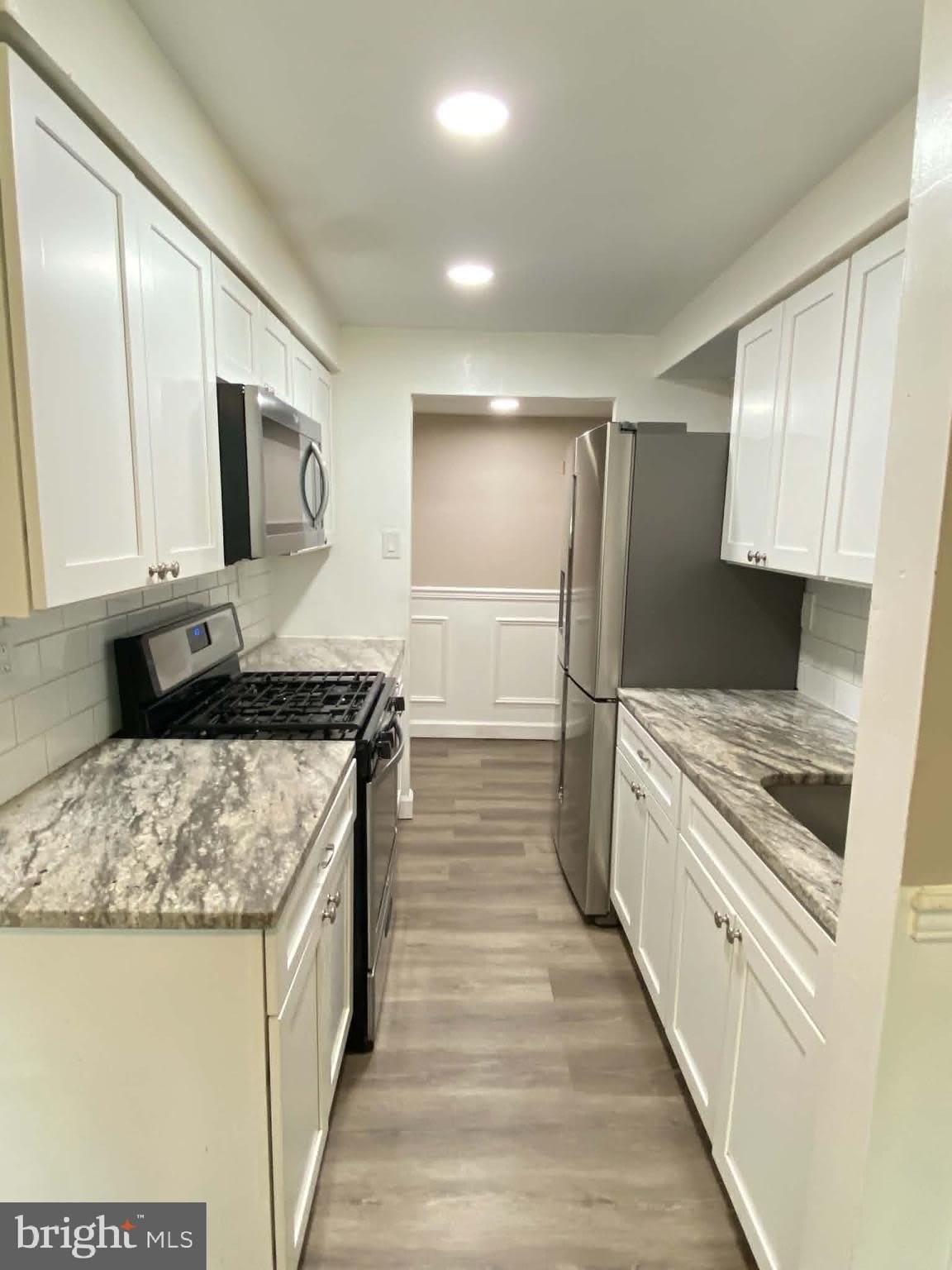110-30 BYBERRY Road – photo 2