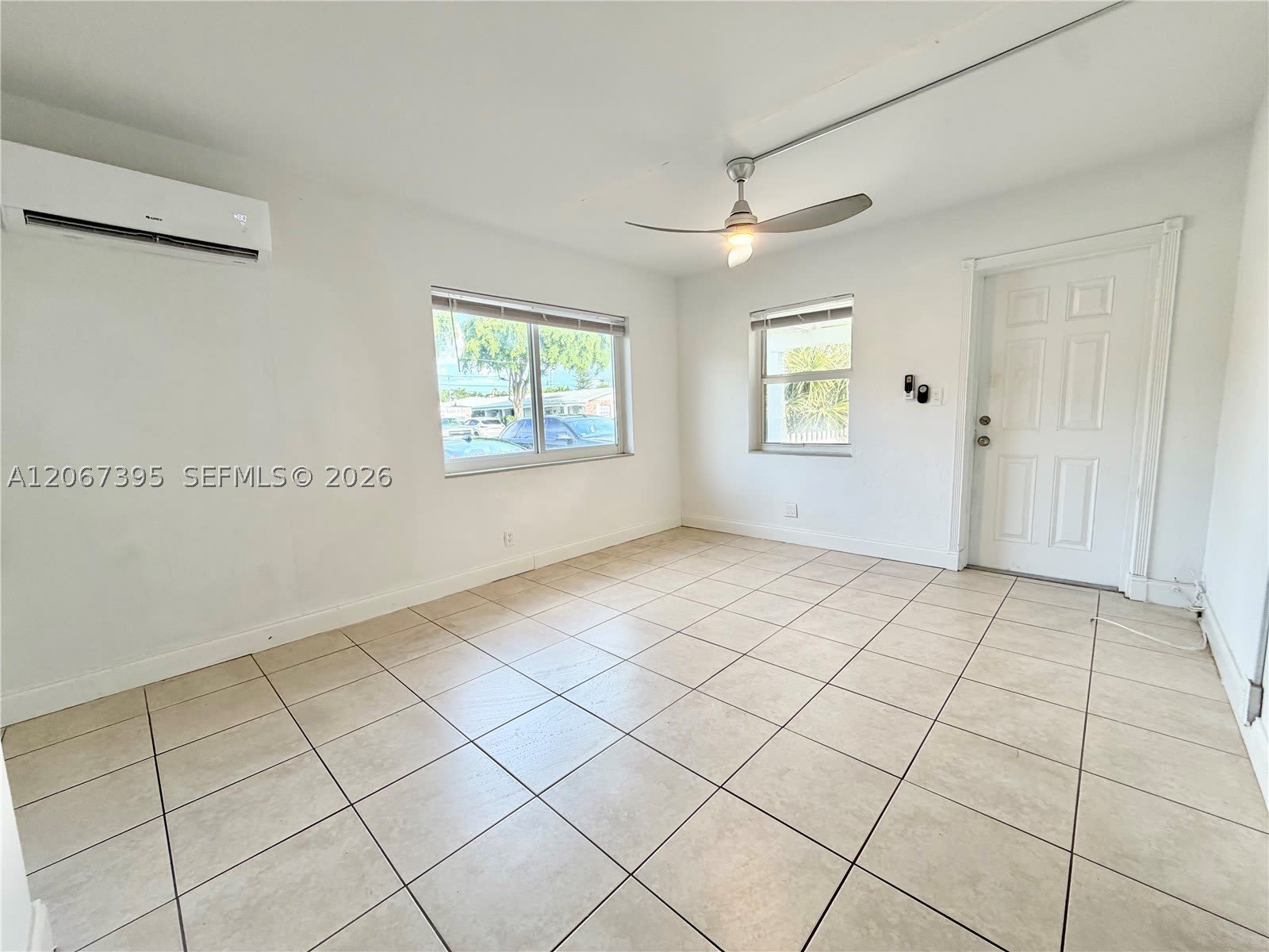 4613 Bougainvilla Dr – photo 5