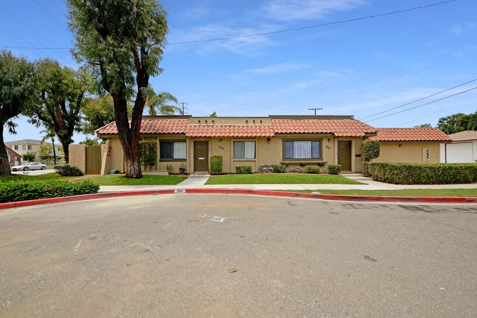 Single Story 2 bedroom &amp; 2 bathroom – photo 1