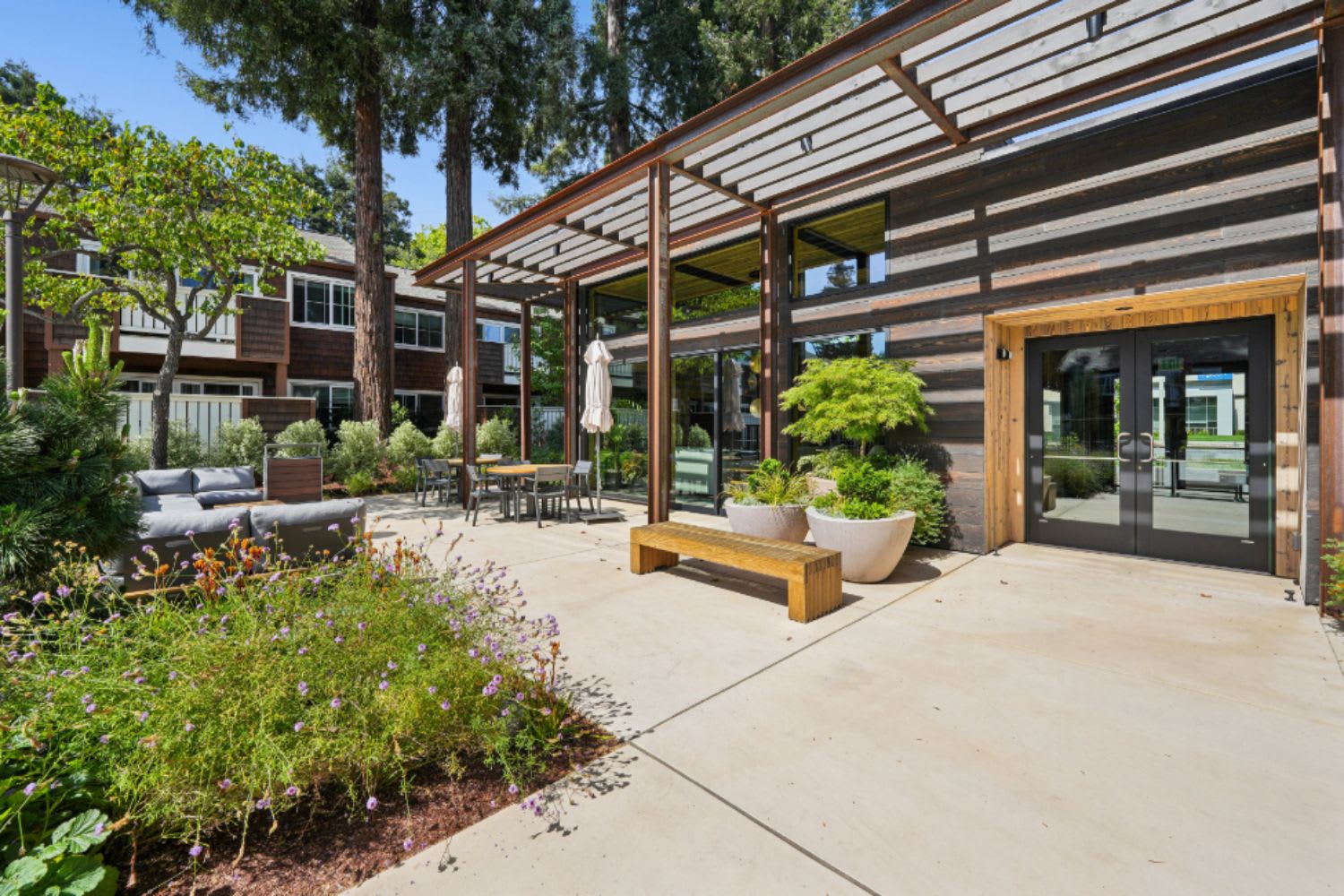Peartree Apartments – photo 1