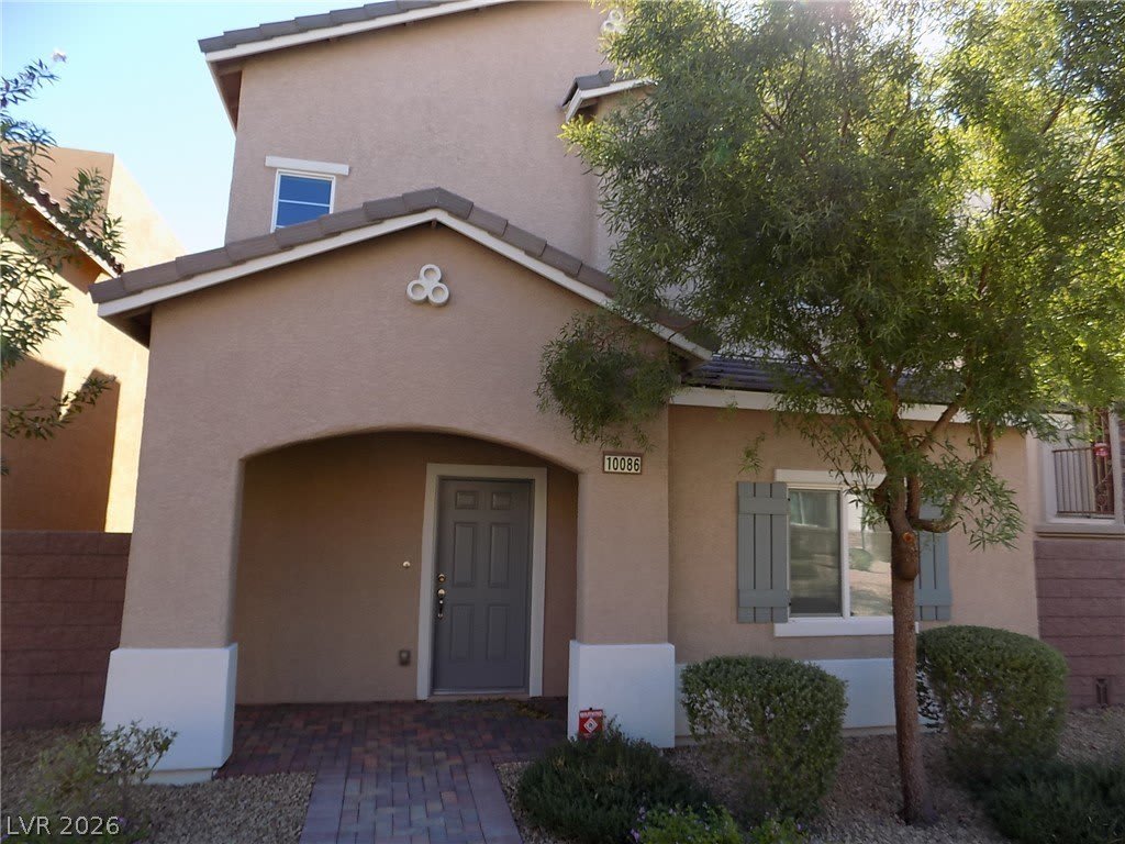 10086 Emerald Edgewater Court – photo 2