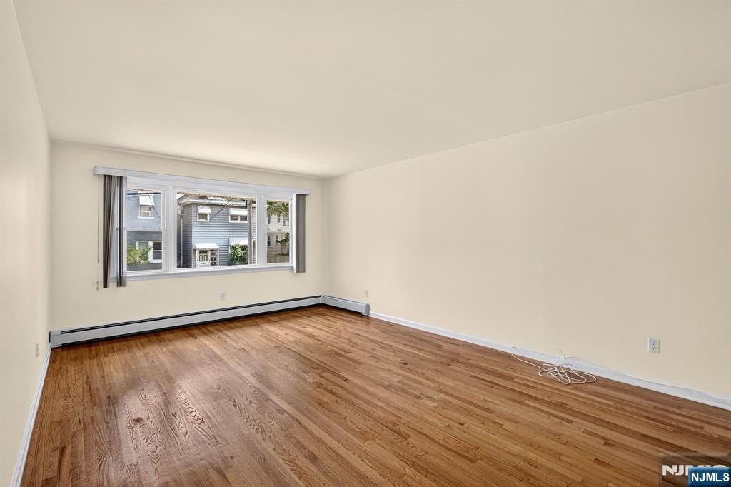 437 2nd Street – photo 5