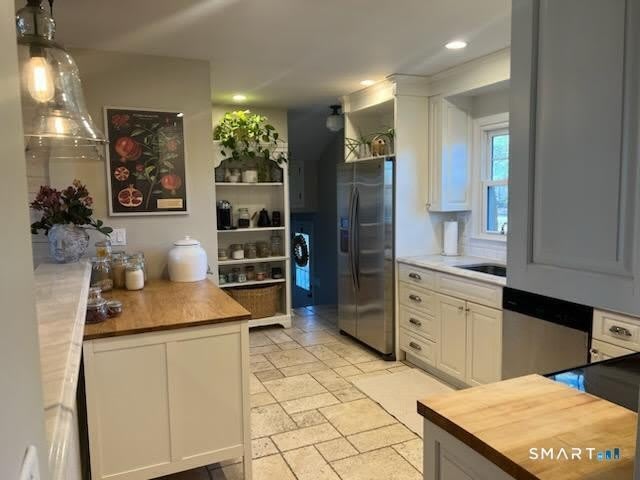 186 Schiller Road – photo 4