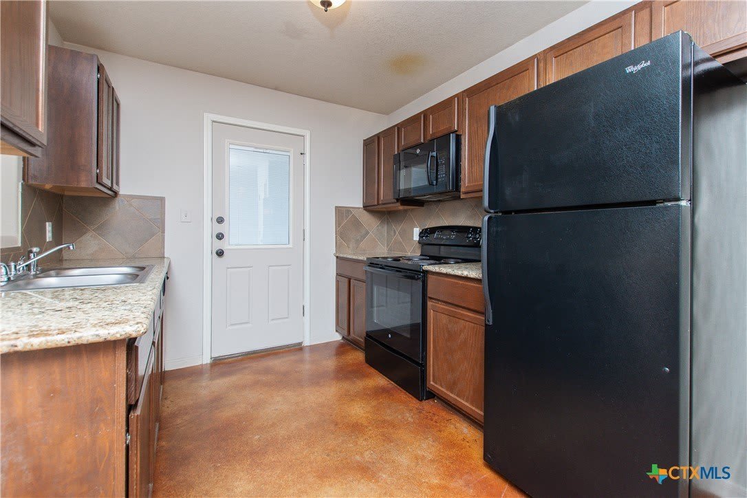 4421 Brutus Lane – photo 5