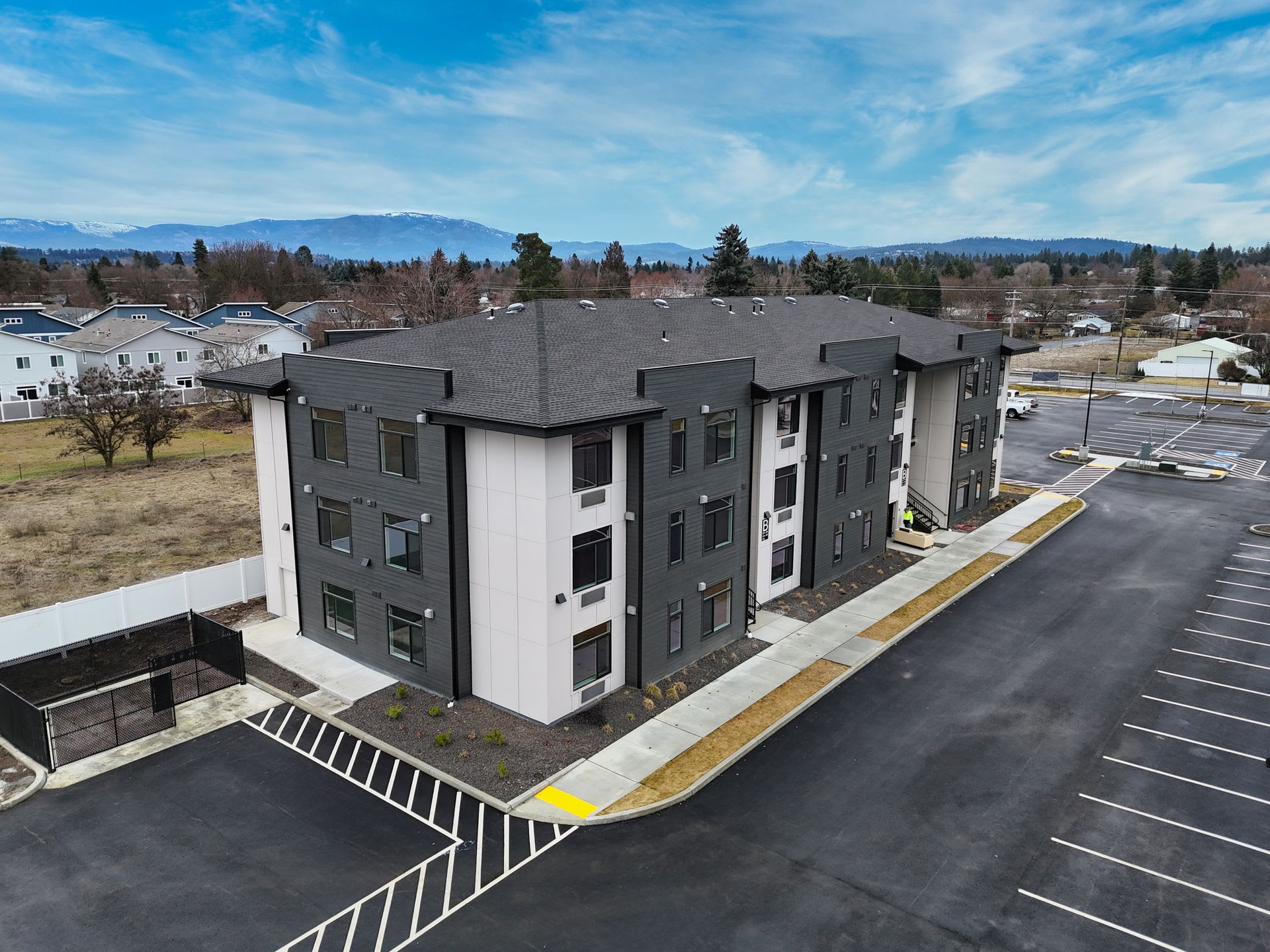 Flats on 4th Apartments – photo 4