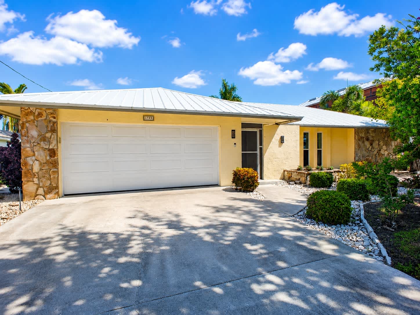 1709 Se 44th St – photo 1