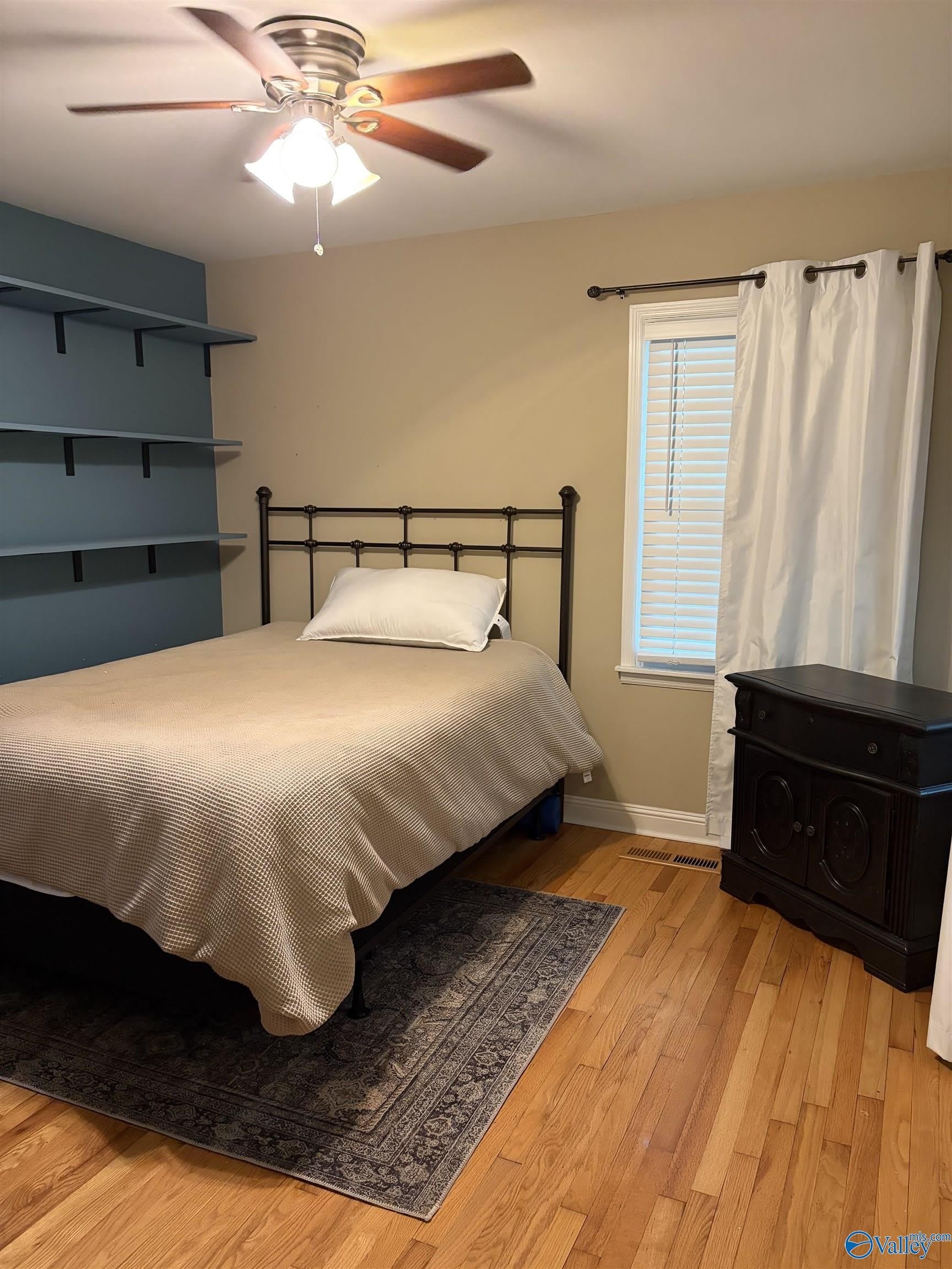 217 Drake Avenue – photo 5