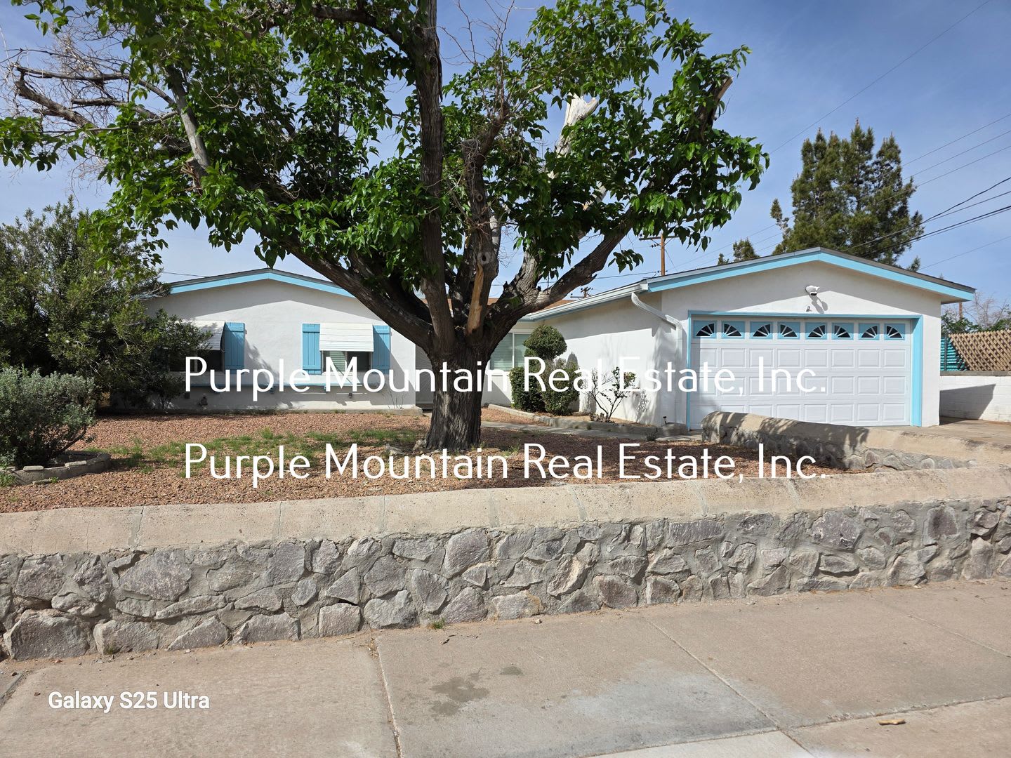 AVAILABLE NOW: 3 Bedrooms, 2 Bath Home for Rent – photo 1
