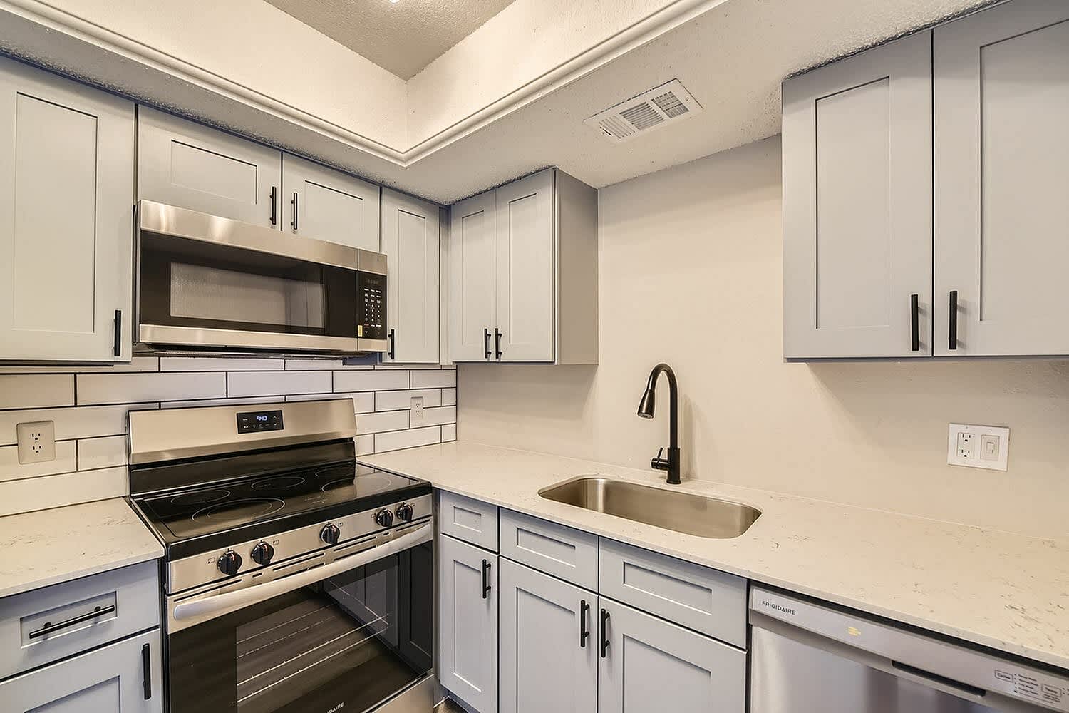 Rise Spring Pointe – photo 2