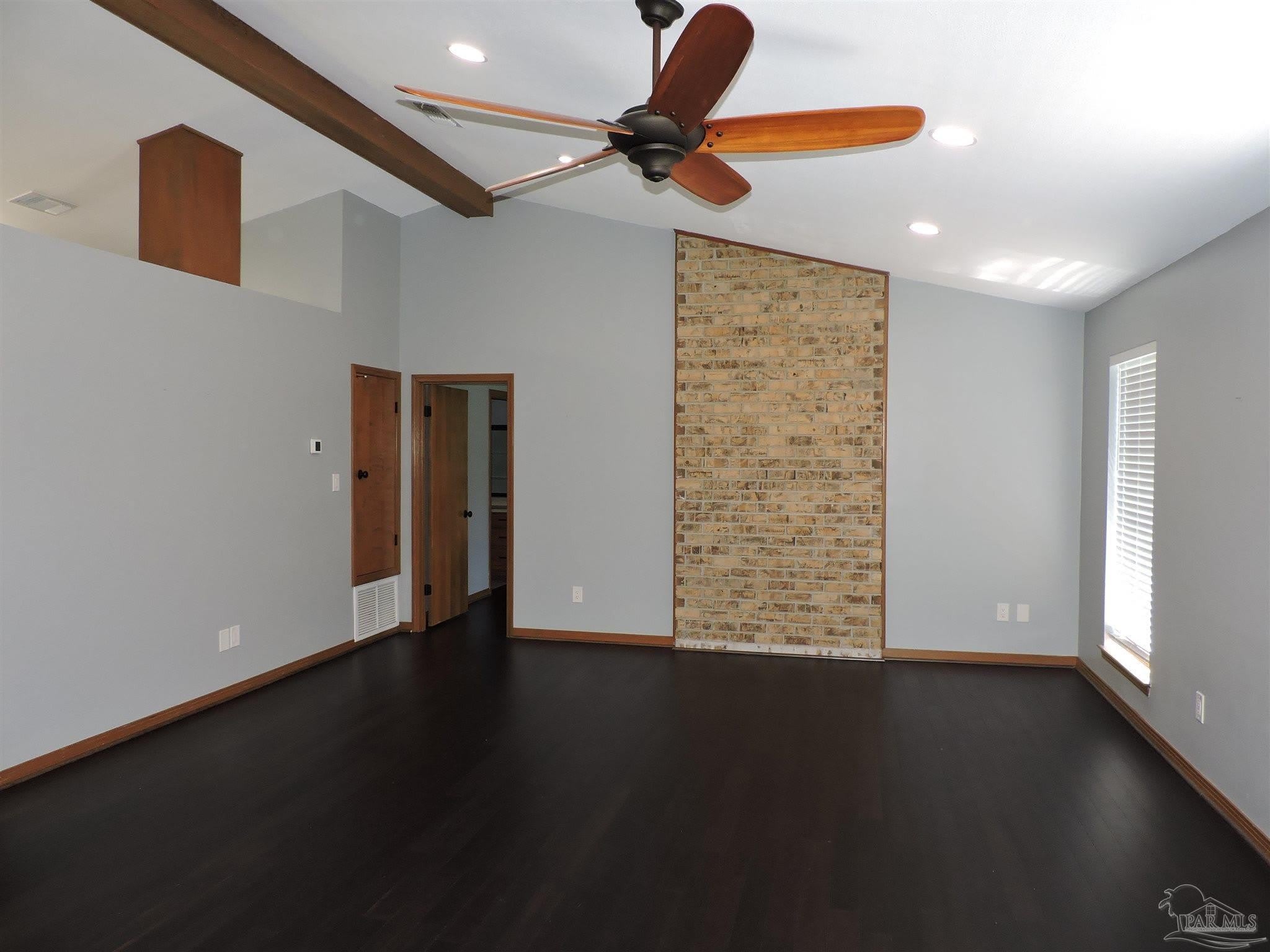 1270 Palisade Rd – photo 5