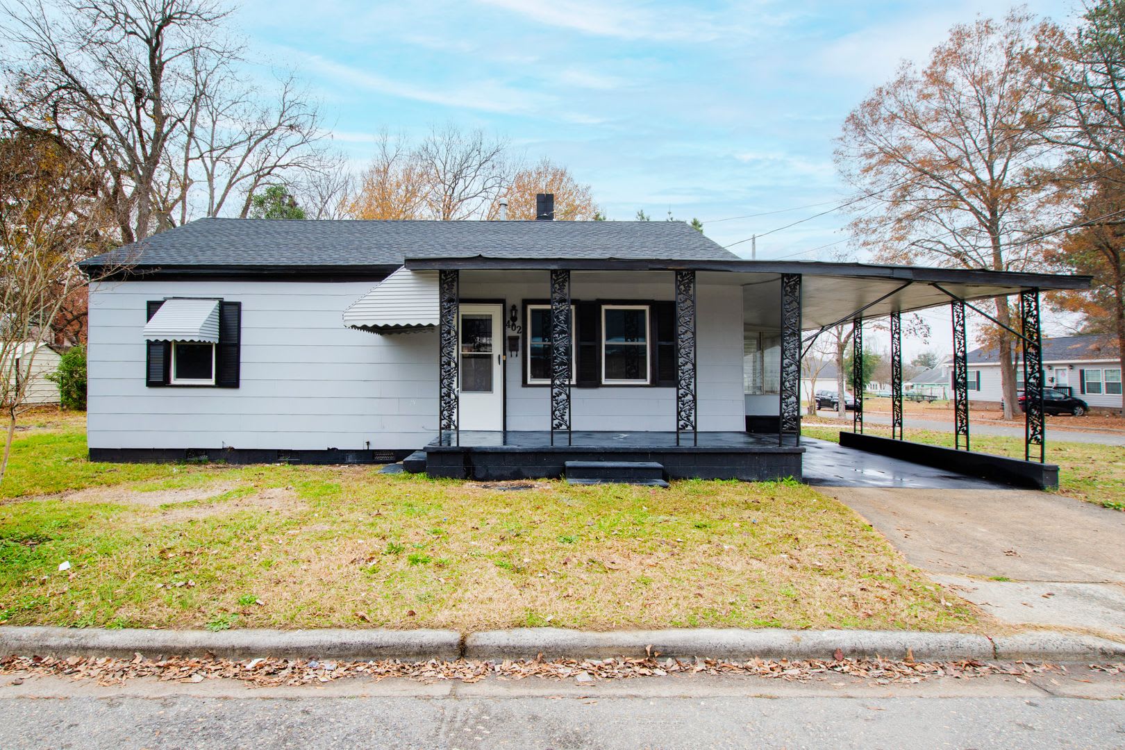Charming 3BR Ranch Home Minutes from Downtown Smithfield! – photo 1