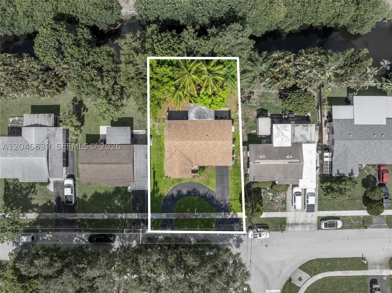 5081 SW 95th Ave – photo 1