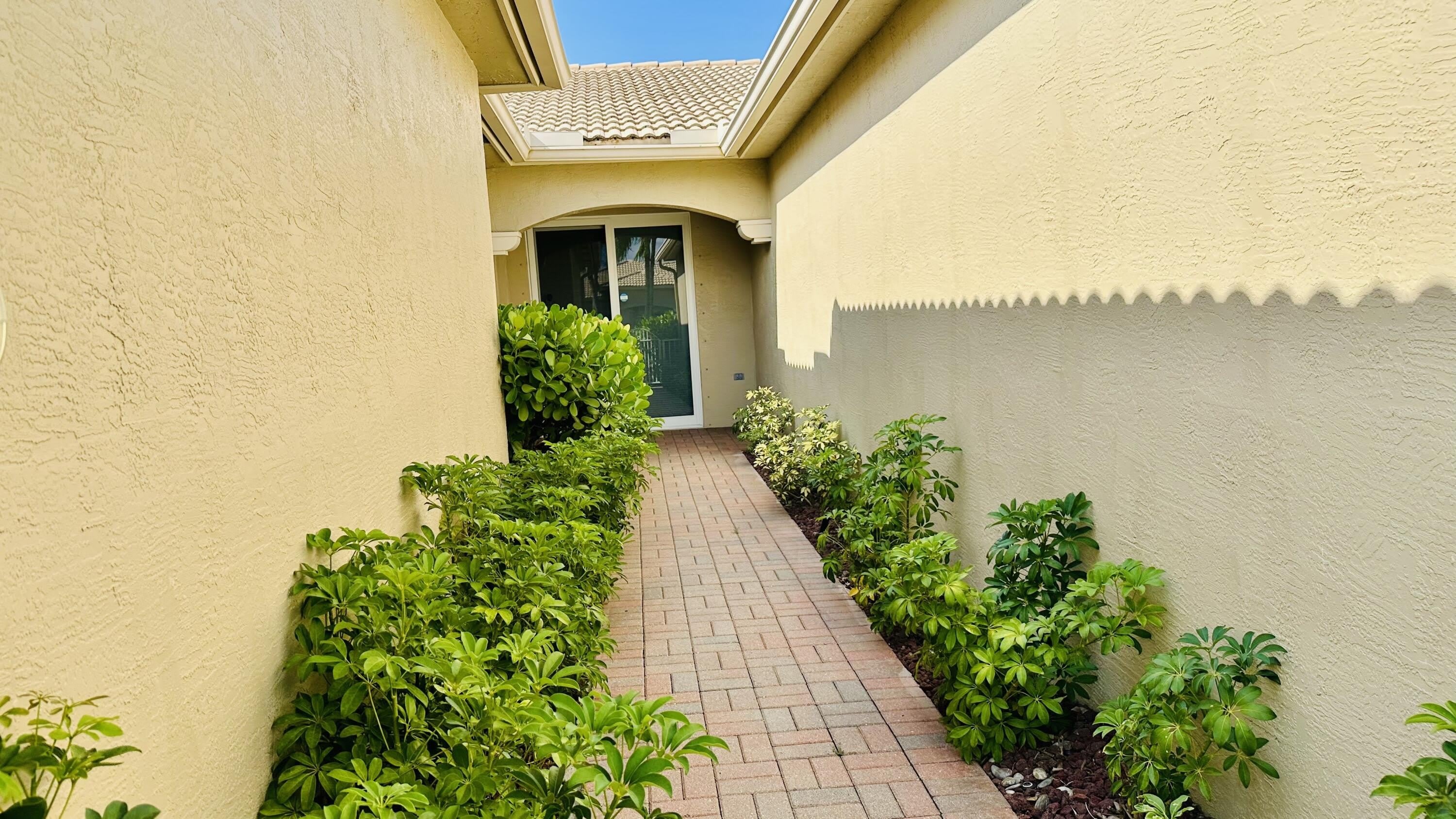 8601 Mangrove Cay – photo 3