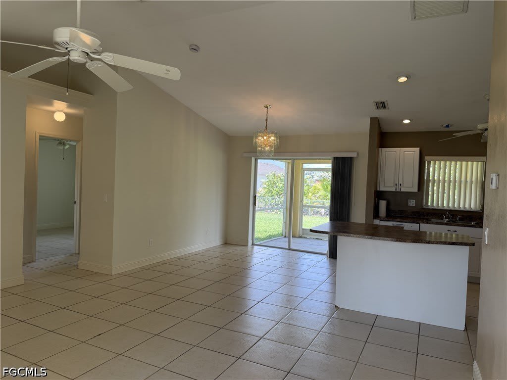 305 NW 22nd Place – photo 5