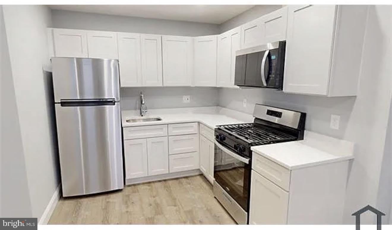 3228 HIATT Place NW – photo 4
