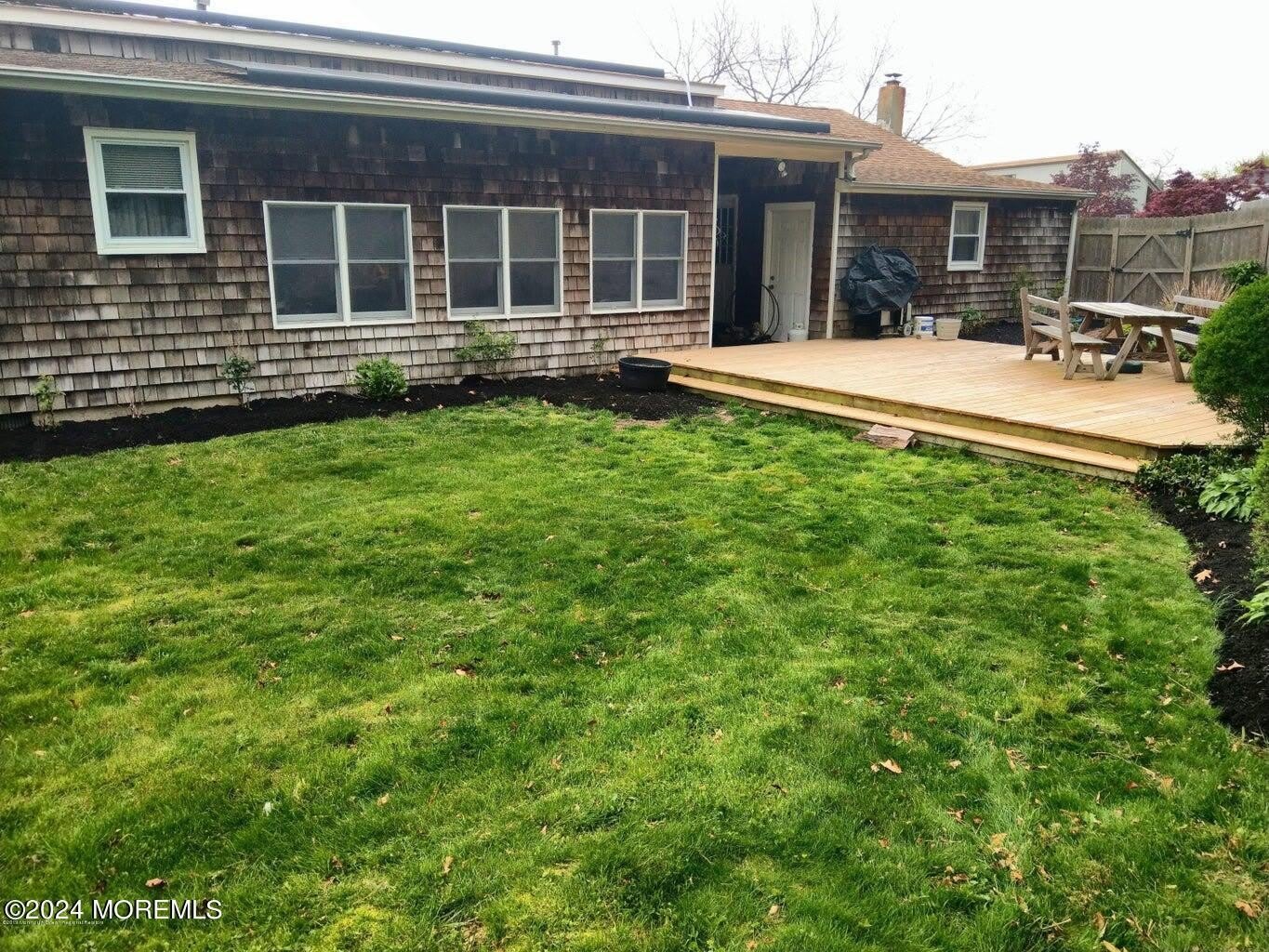 1176 Fern Street – photo 5