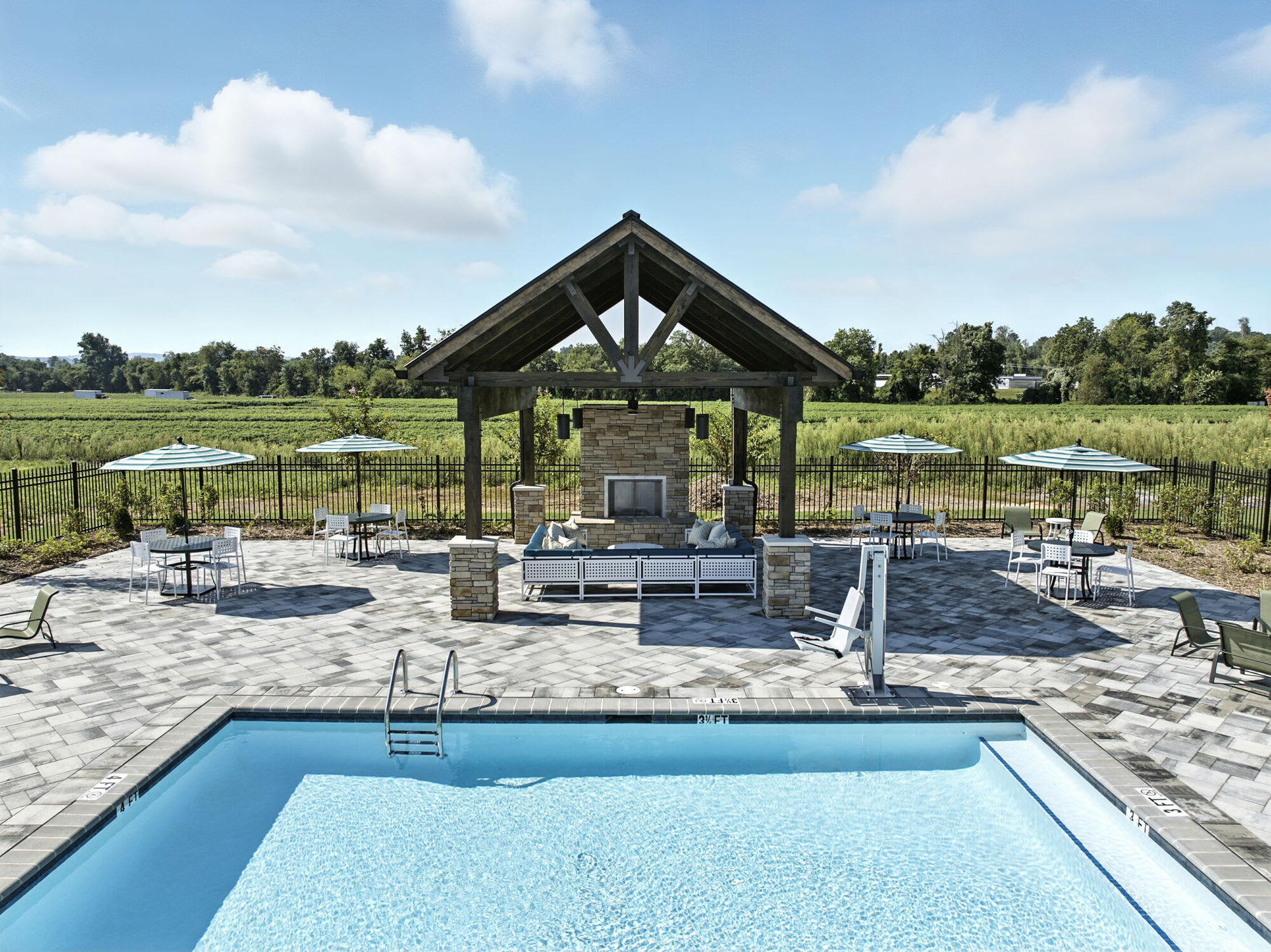 Artisan Living Mills River – photo 3