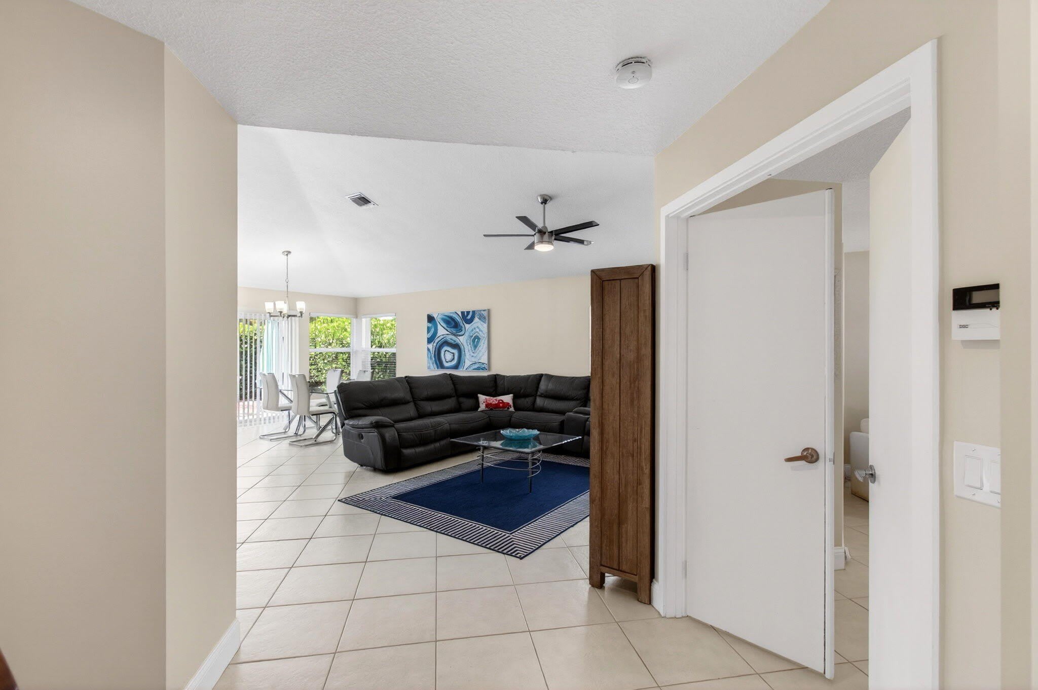 2034 NW 52nd Street – photo 3