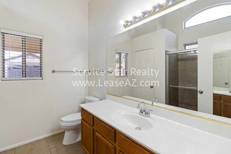 16652 W Latham St – photo 5