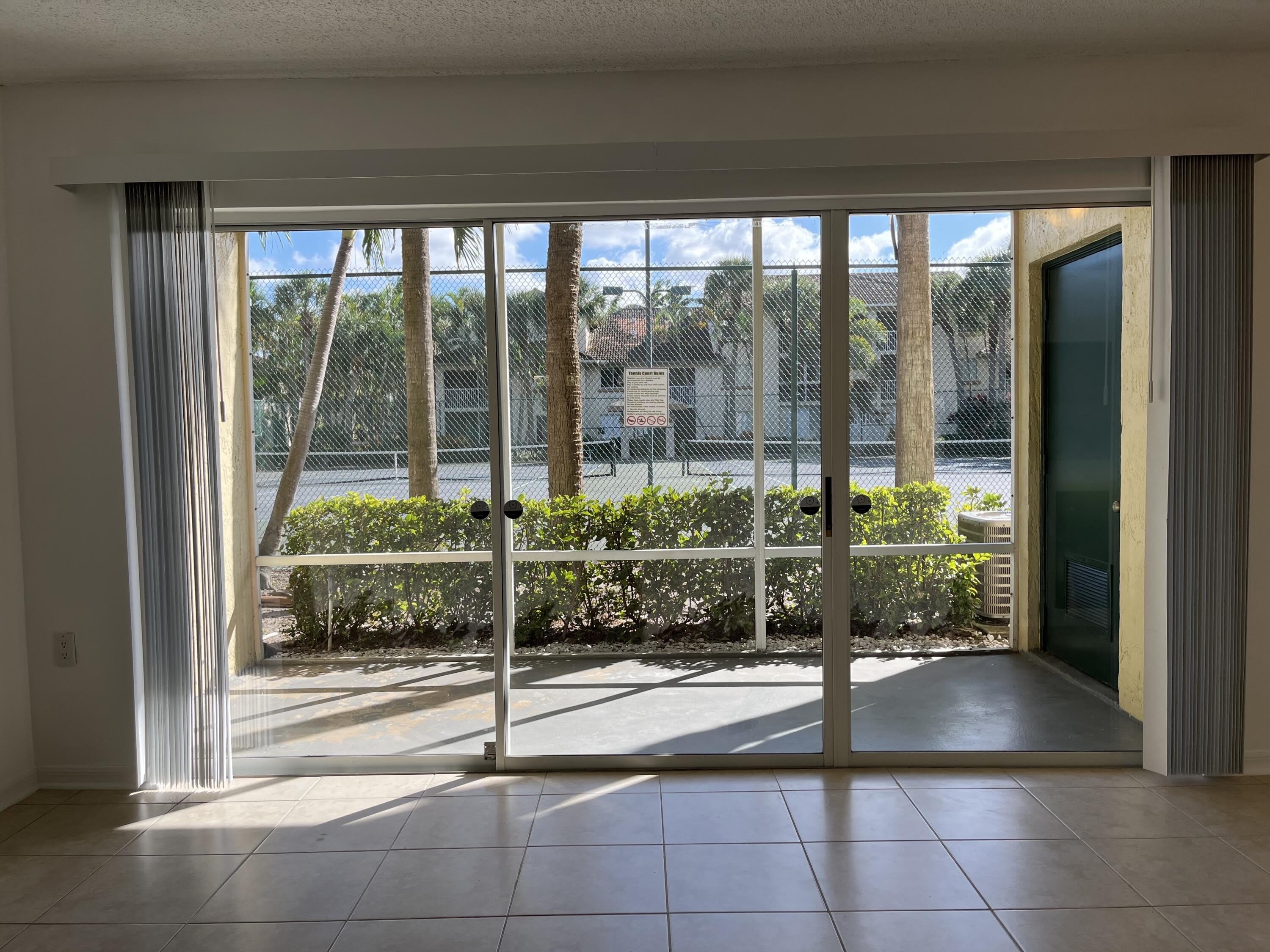 18106 Glenmoor Drive – photo 4