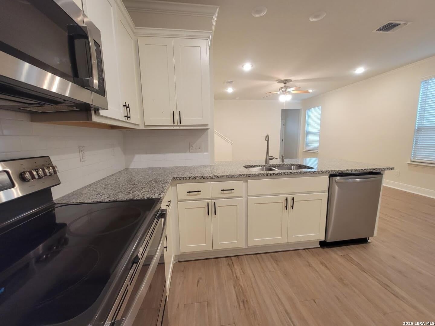 2318 TULIPWOOD CV – photo 5