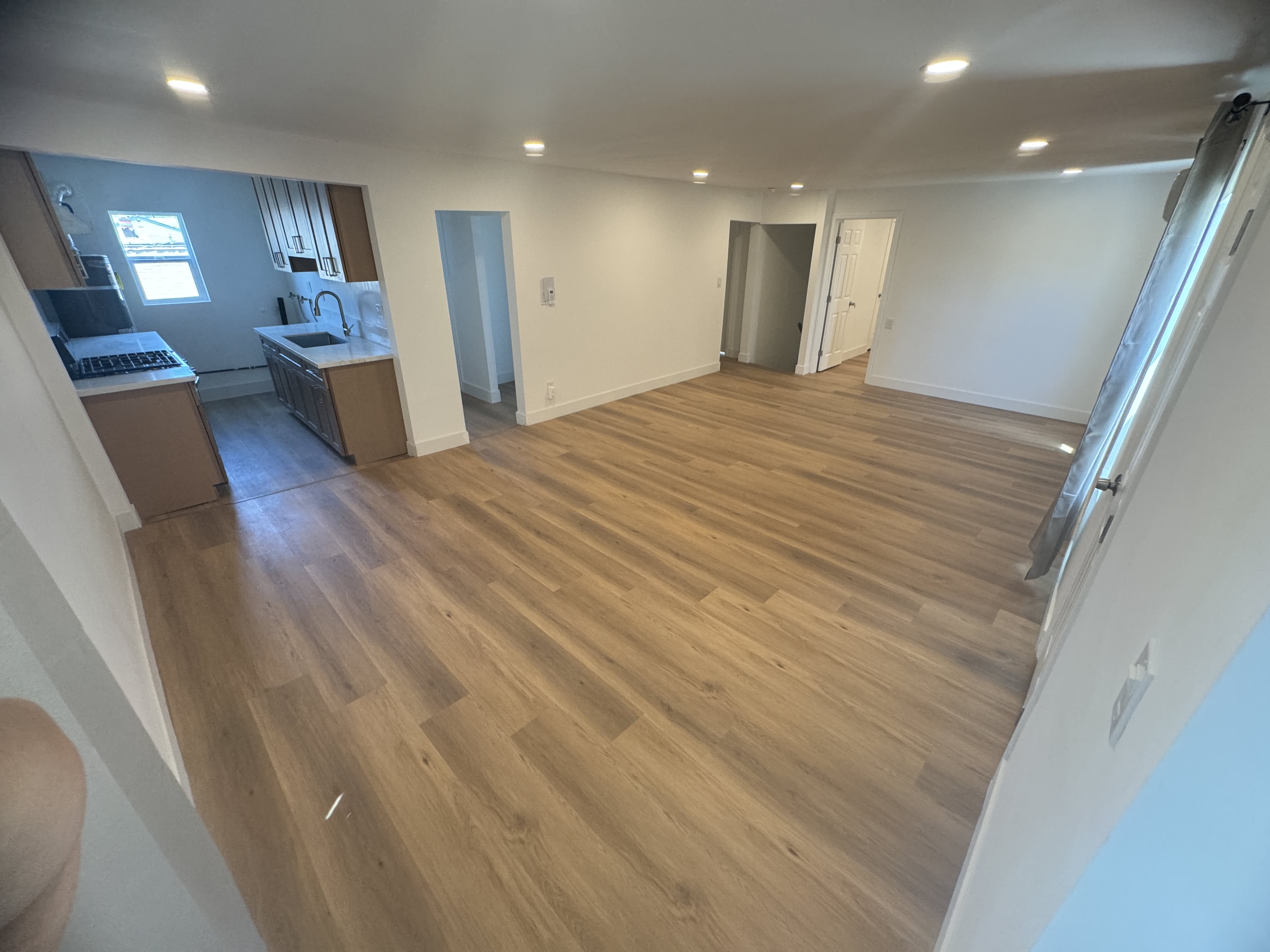 516 W 109th St – photo 3