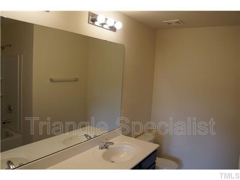 3908 Tresco Crossing – photo 5