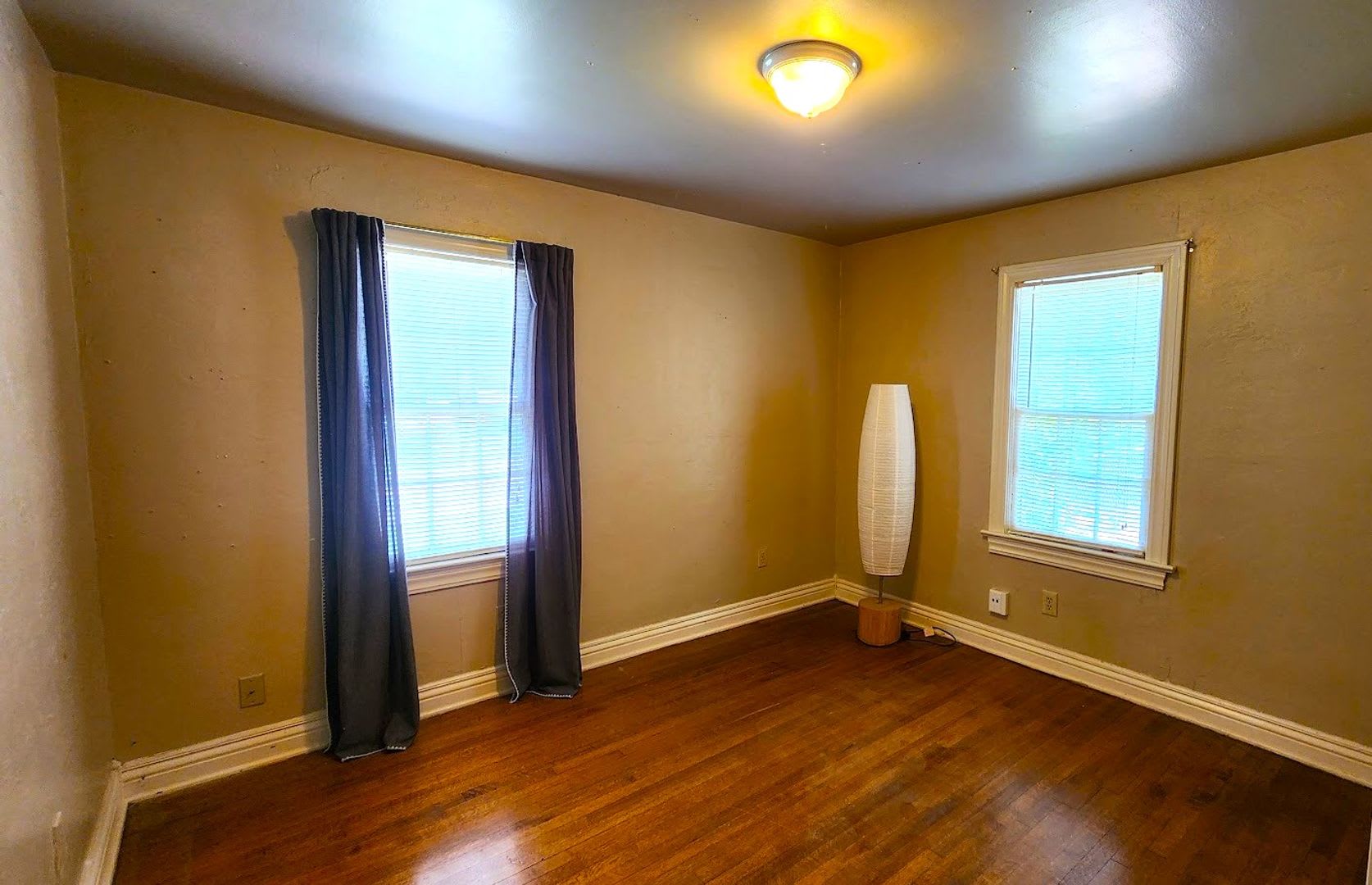 Super Cute 3 Bedroom 1 Bath Cottage in the DOUGLAS PLACE ADD NW OKC – photo 5