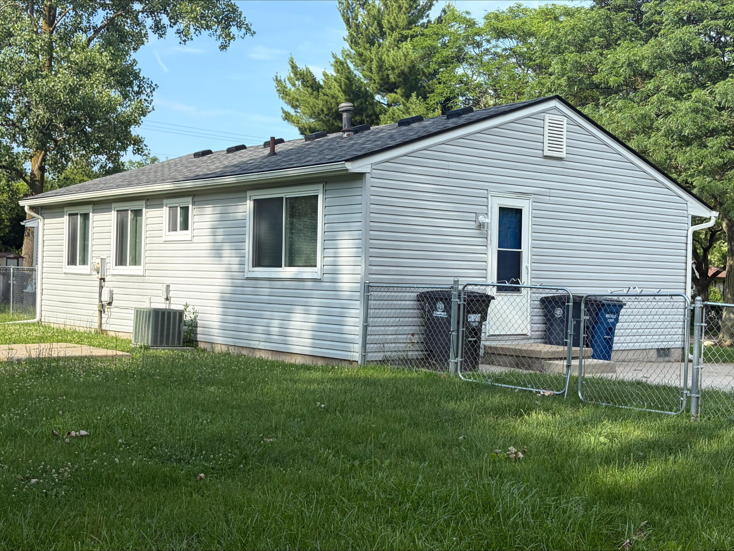 15 Metroview Court – photo 2