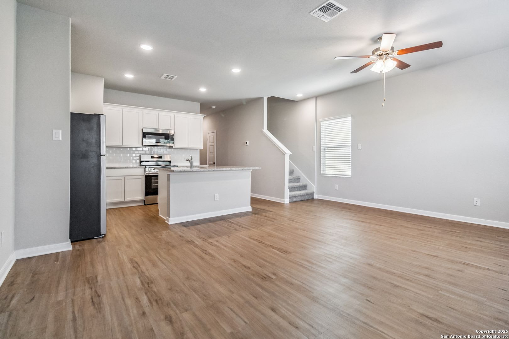 Luxury Townhome in Abbott Run! – photo 3