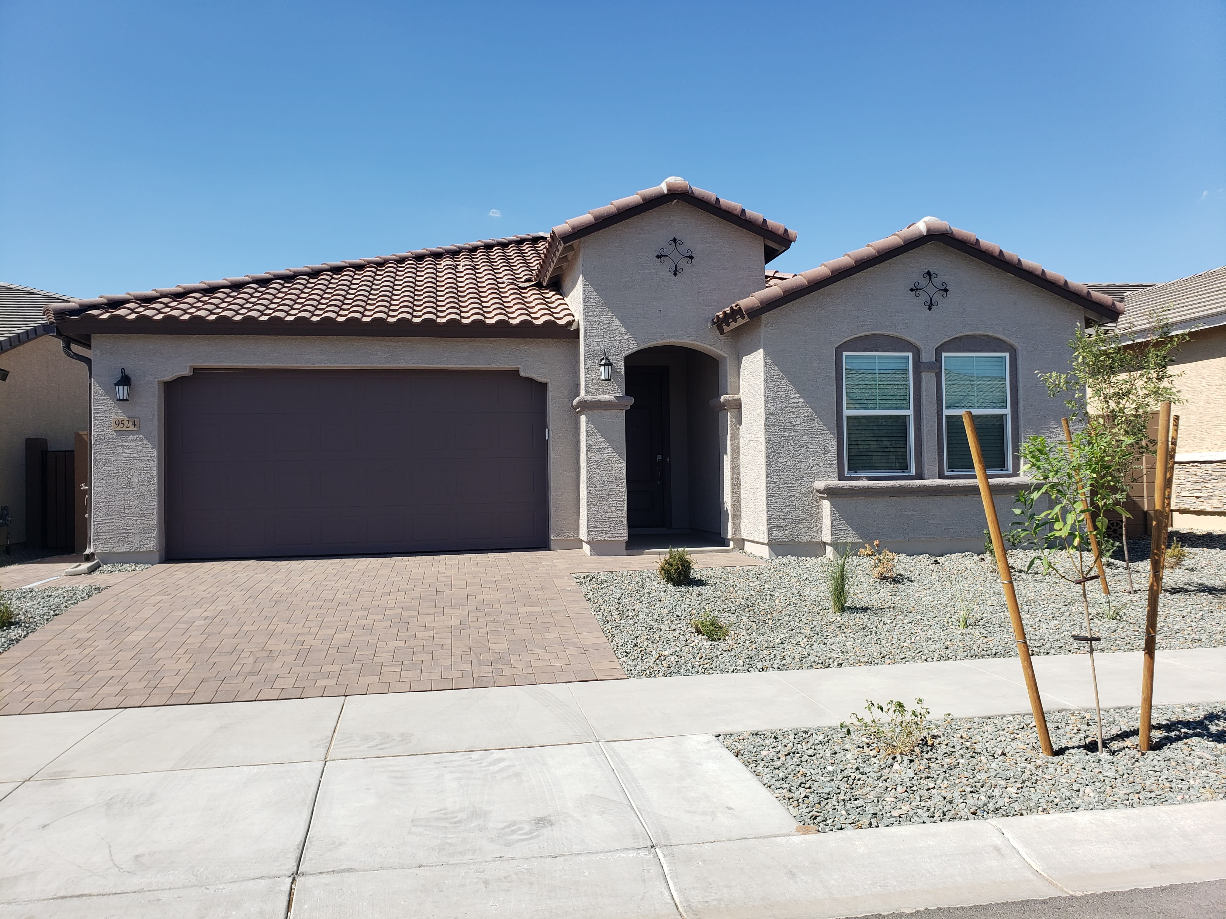 9524 W Whitton Ave – photo 1