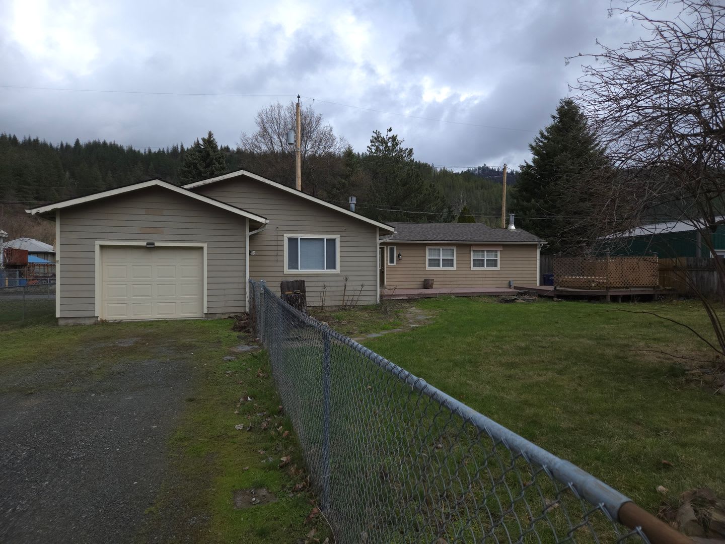 3 Bedroom 2 Bath – photo 2