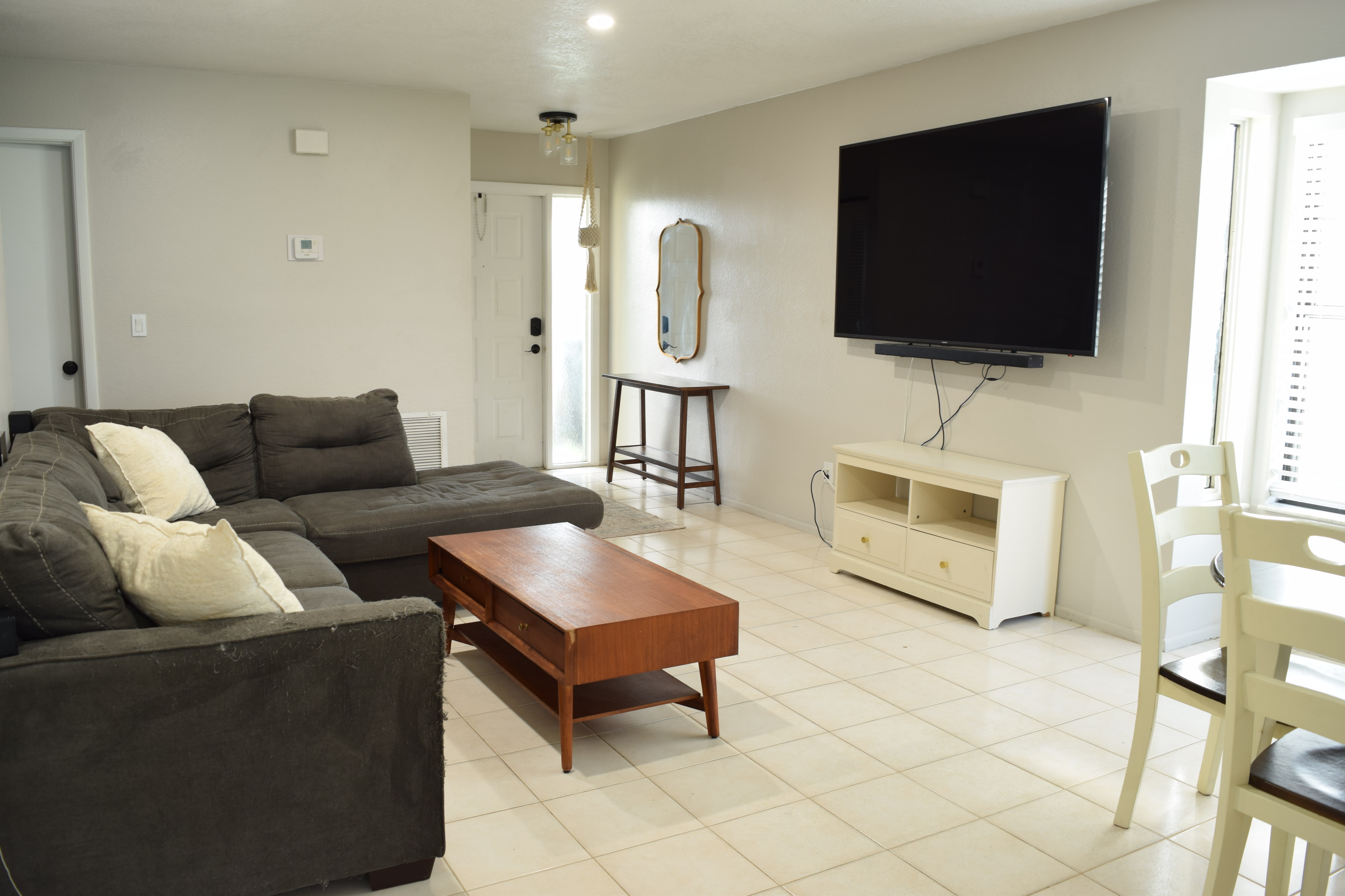 627 Southwest Jeanne Street – photo 4