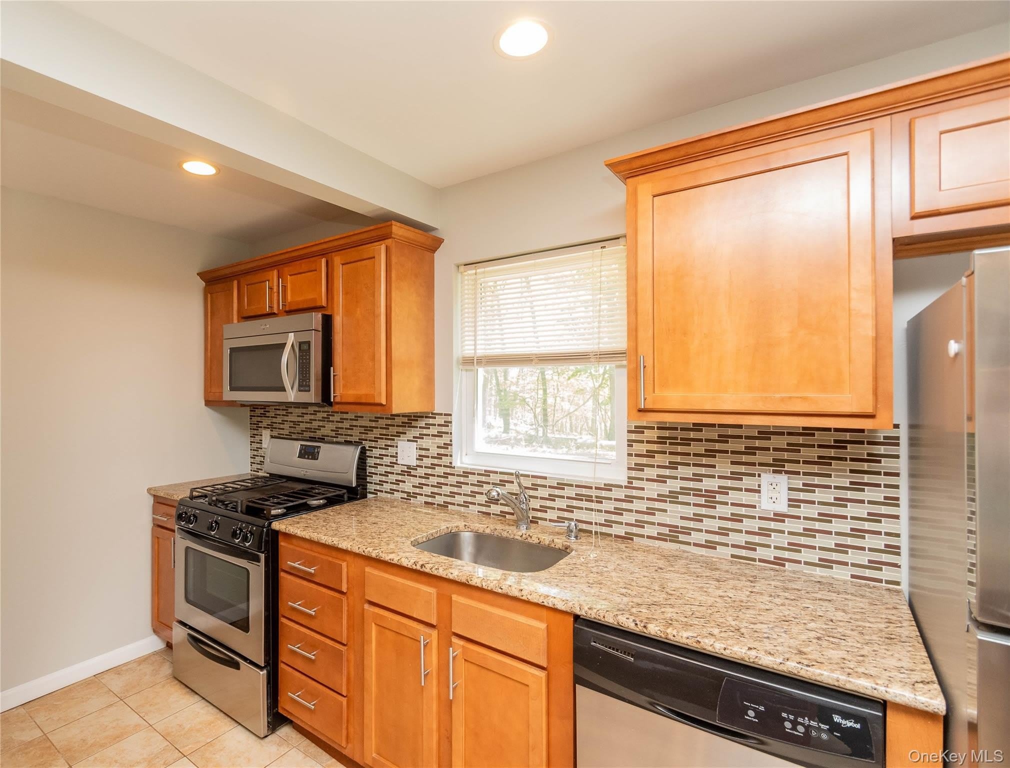 797 Forest Glen Road – photo 5