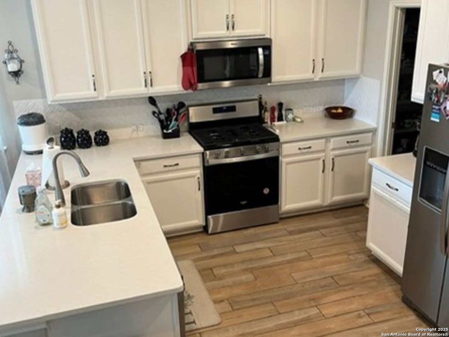 9102 NOVACEK BLVD – photo 3