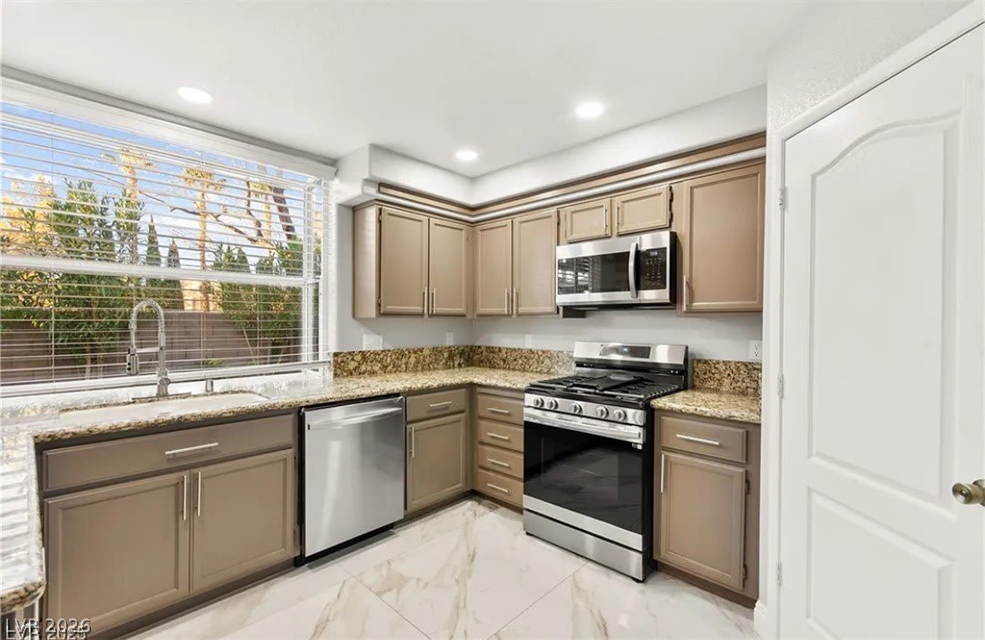 8528 Sierra Cima Lane – photo 5