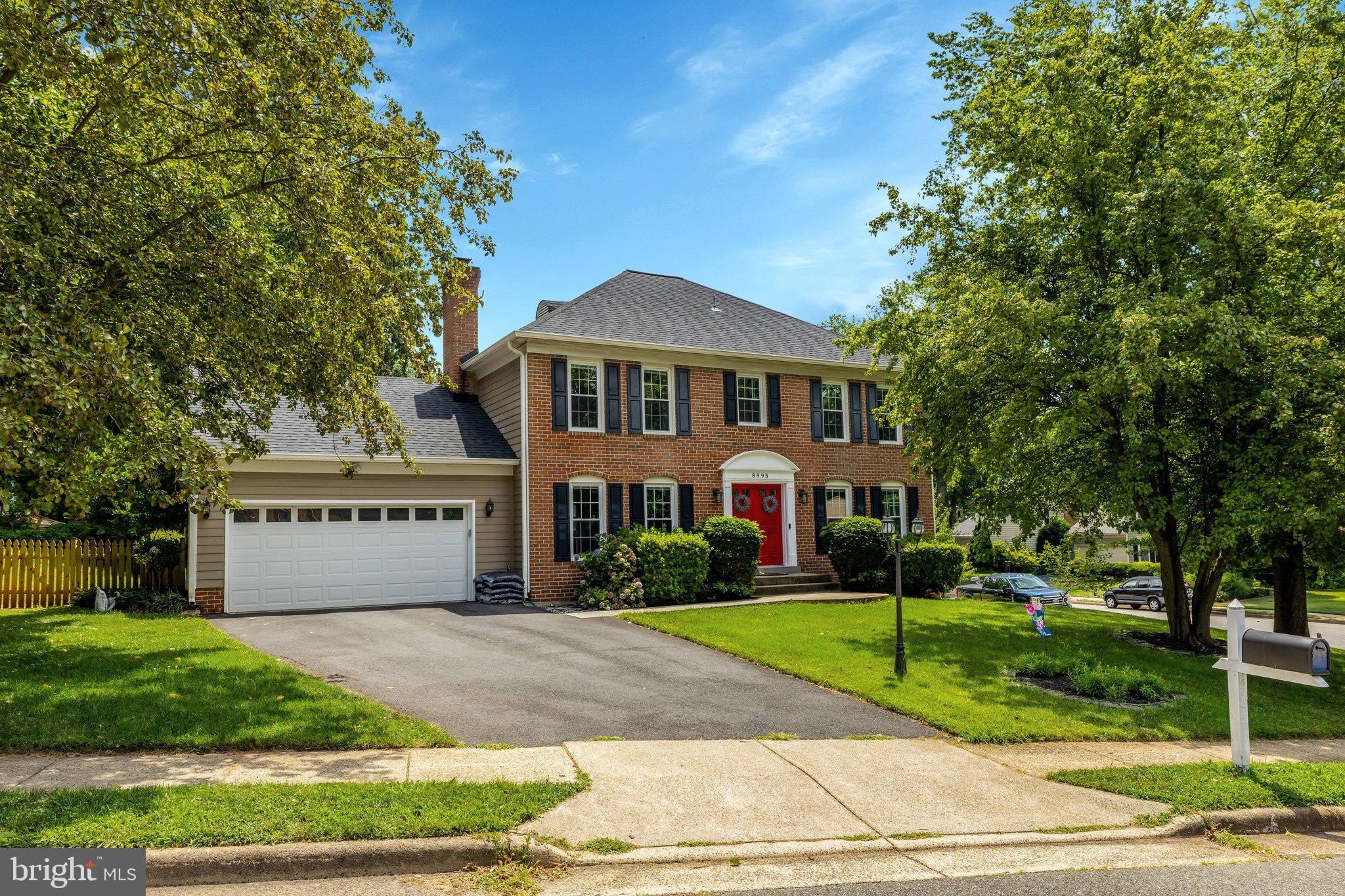 8995 PARLIAMENT Drive – photo 1