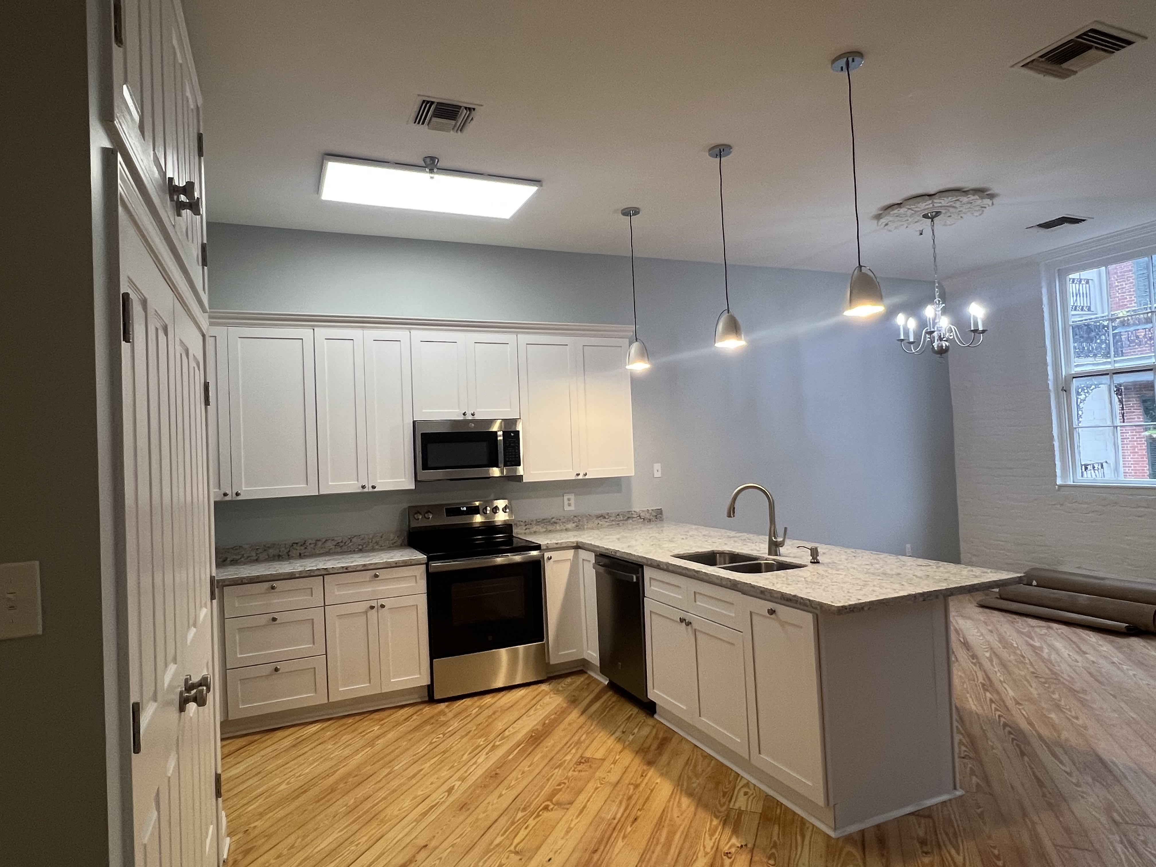 1216 Royal Street – photo 4