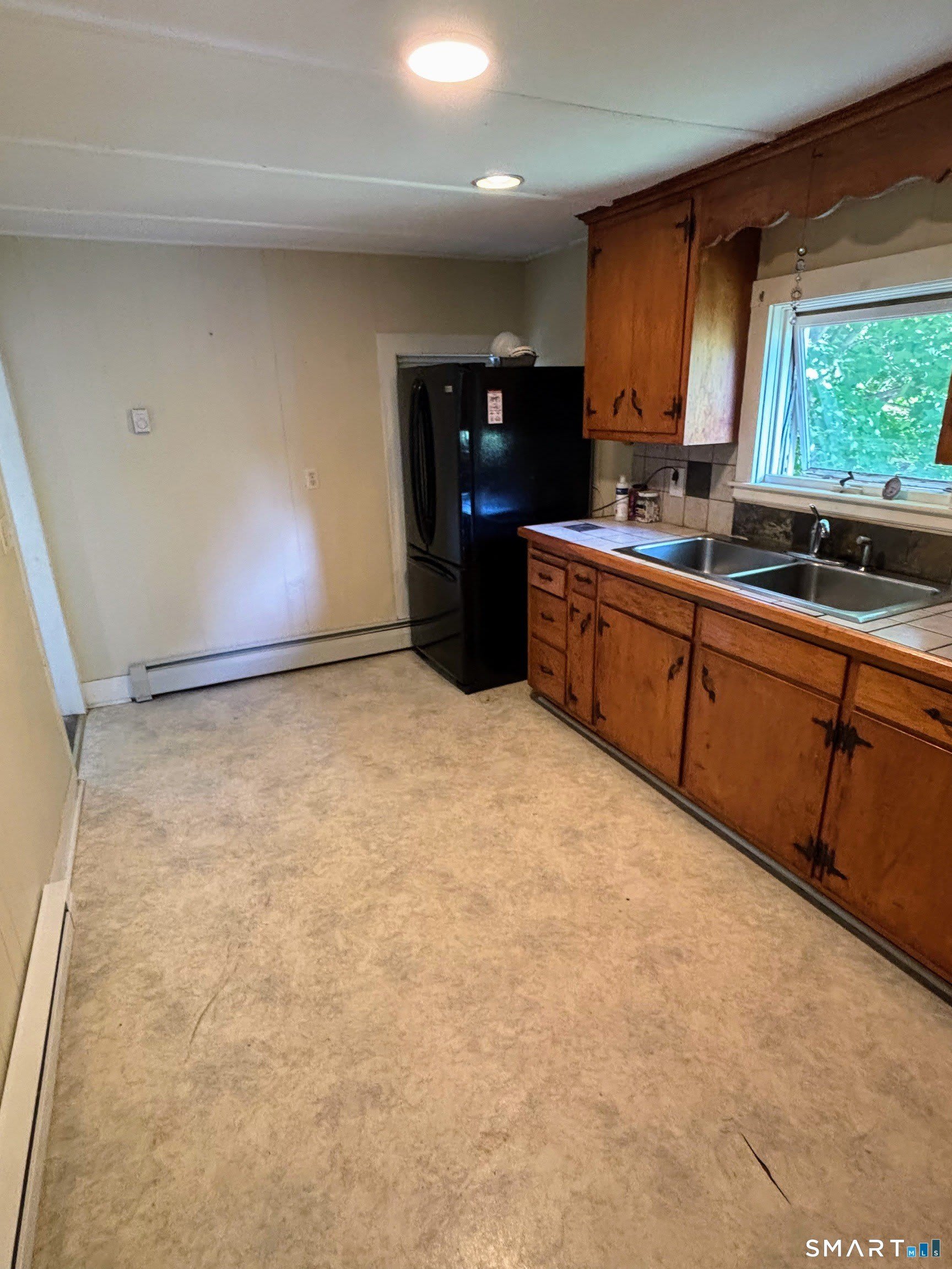 205 Main St Extension – photo 3