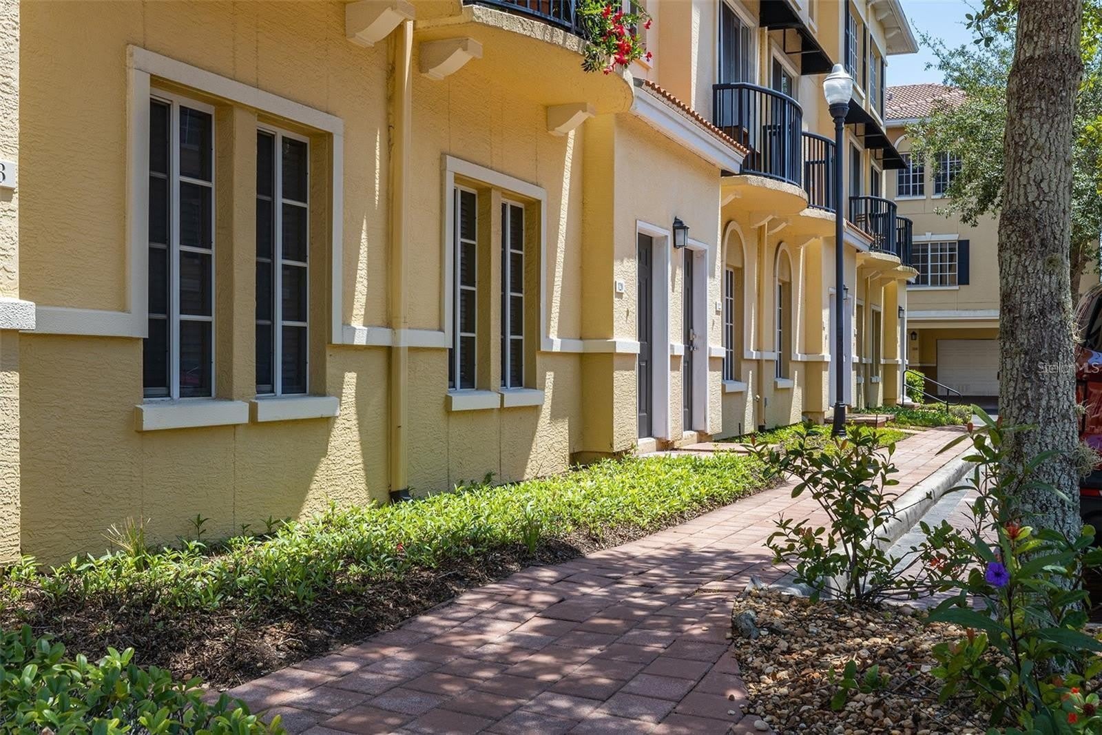 126 BEACH HAVEN Lane – photo 2