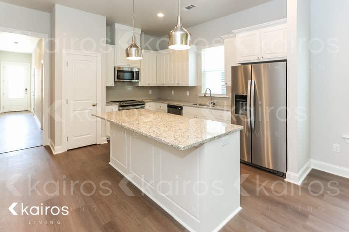 15713 Boothy Lane – photo 5