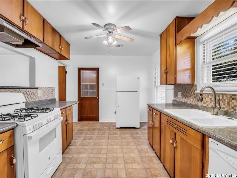 602 C Street – photo 3