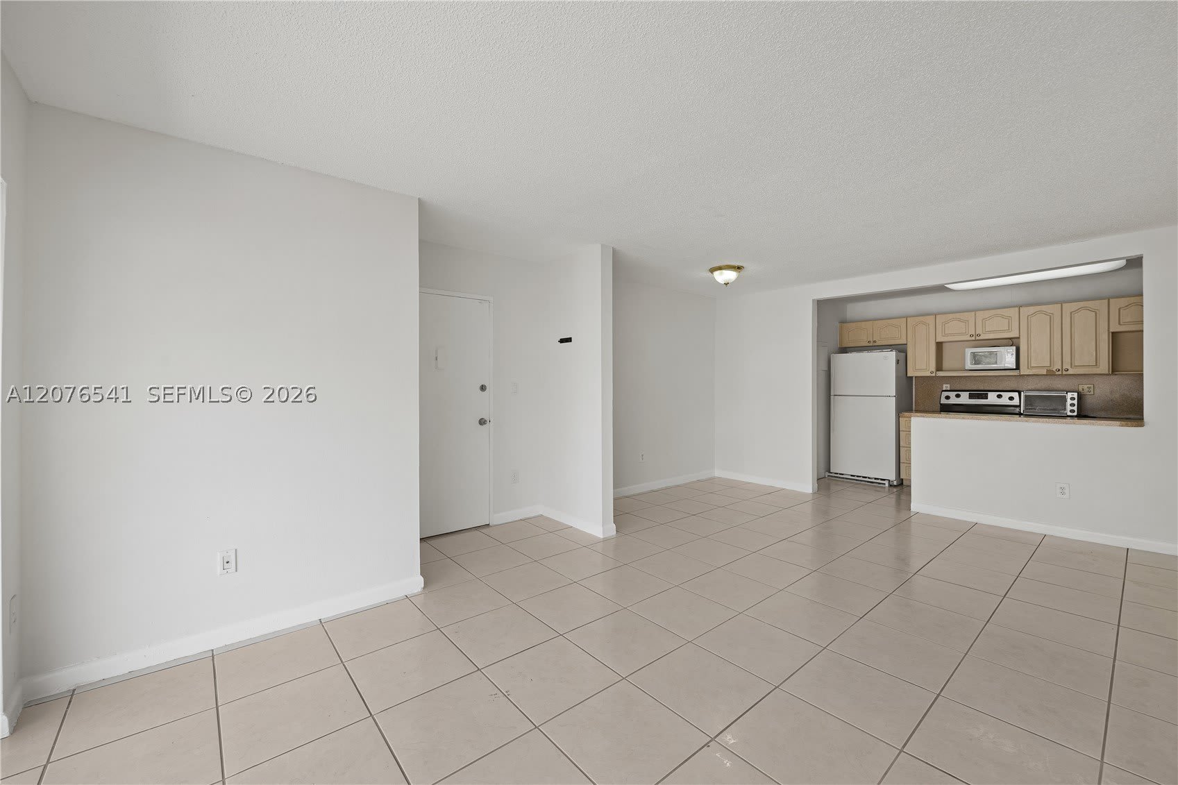 4154 NW 79th Ave – photo 4