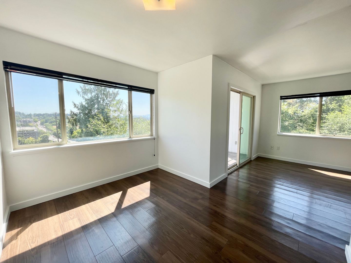 Bayview Apartments – photo 2