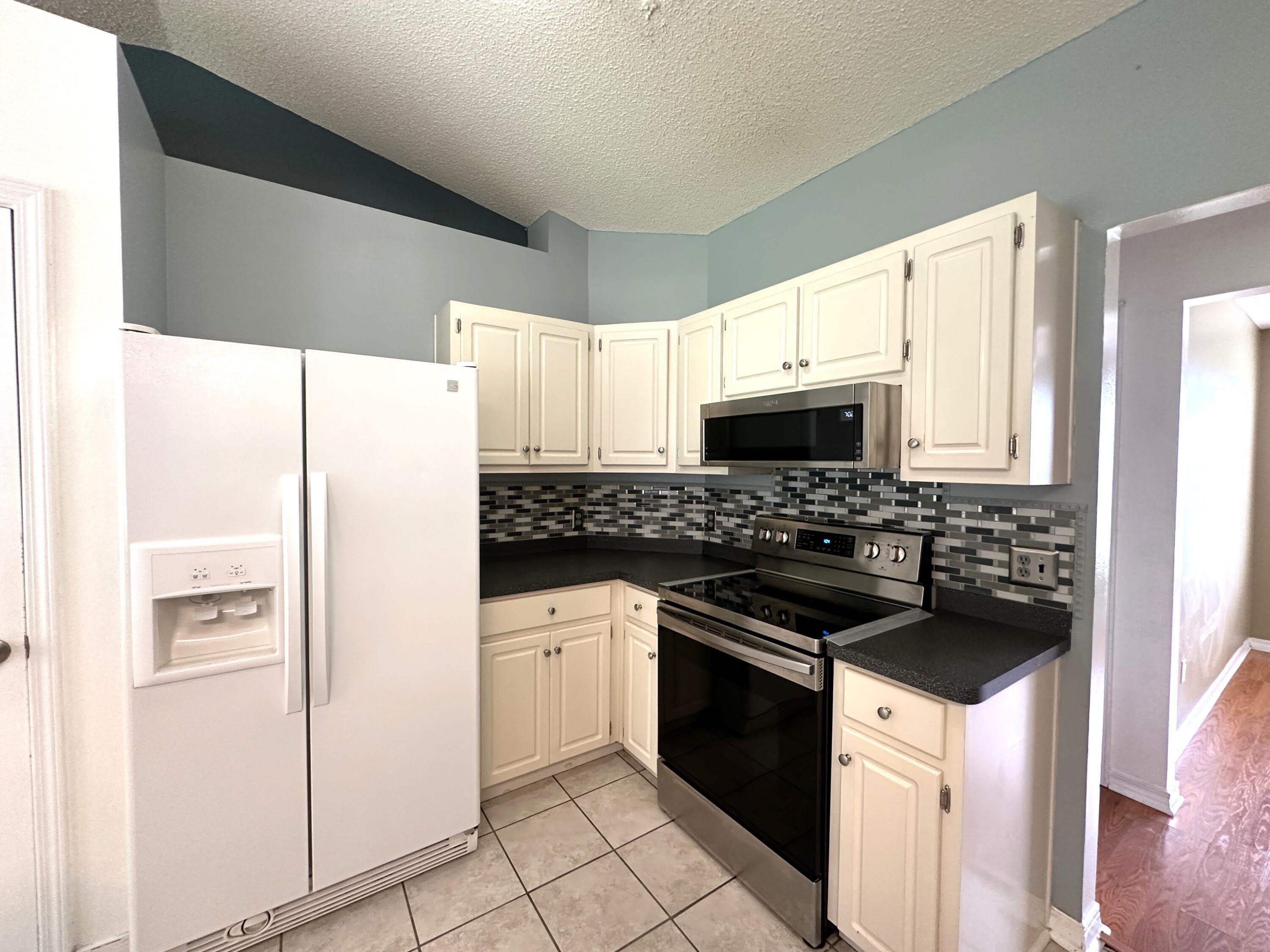 139 Steeplechase Drive – photo 4