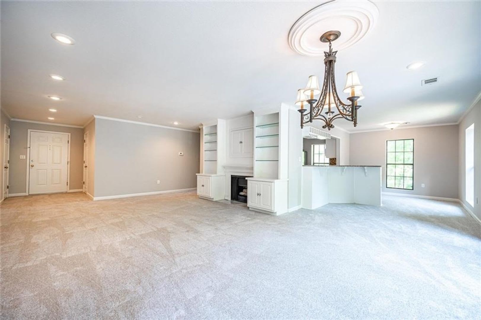 Charming 2BR Condo in Atlanta – photo 5